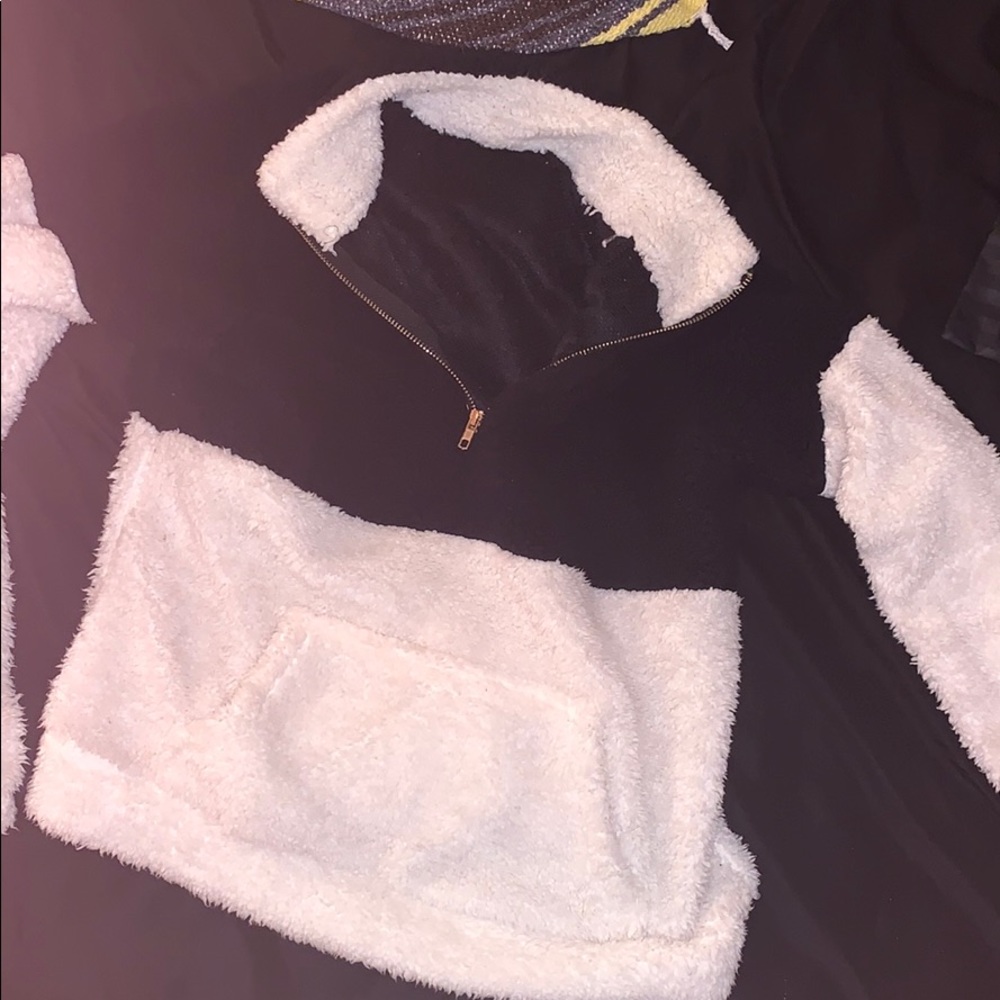 Jacket - Picture 2 of 3